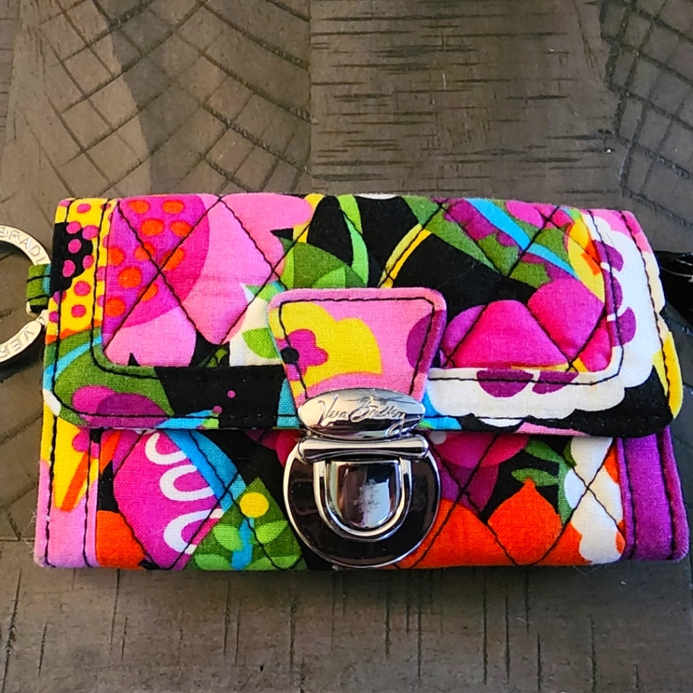 Vera bradley key chain wallet